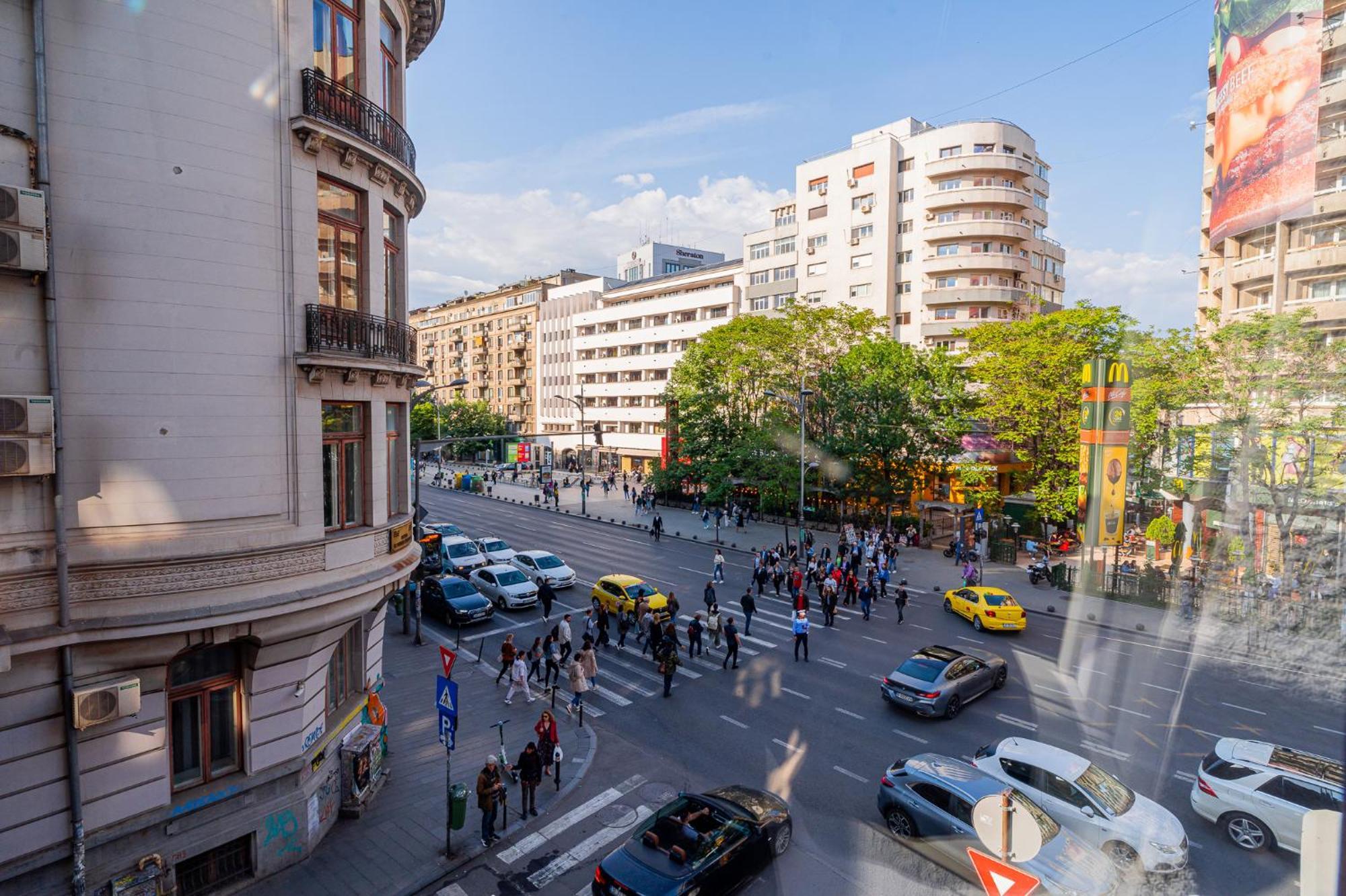 Cozy Apartments Near Calea Victoriei Bukarest Eksteriør billede